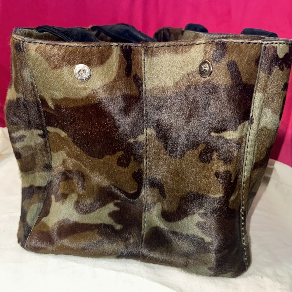 Prada stylish tote